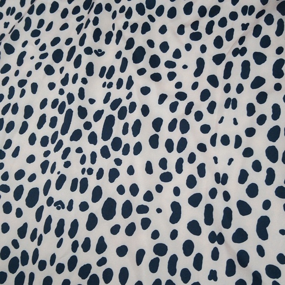 Silky Pattern Print Button Down Front Blouse Top - Picture 11 of 11